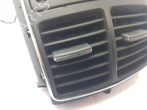Air vent MERCEDES-BENZ CLS (C219)  | BP22684183I21