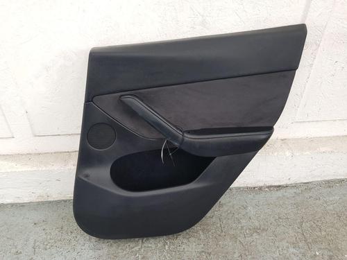 Used Rear right panel Rear right panel 38705658 38705658