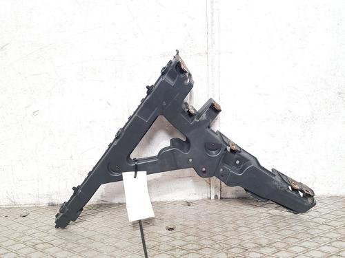 Used Rear bumper bracket Rear bumper bracket LAND ROVER RANGE ROVER VELAR (L560) 2.0 D200 MHEV 4x4 (204 hp) 33966945 33966945