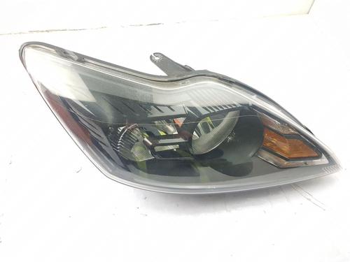 Used Right headlight FORD FOCUS II (DA_, HCP, DP) 2.0 (145 hp) 32275189