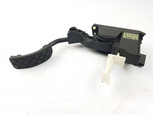 Clutch pedal VW GOLF IV (1J1) 1.9 TDI | BP29900509I13