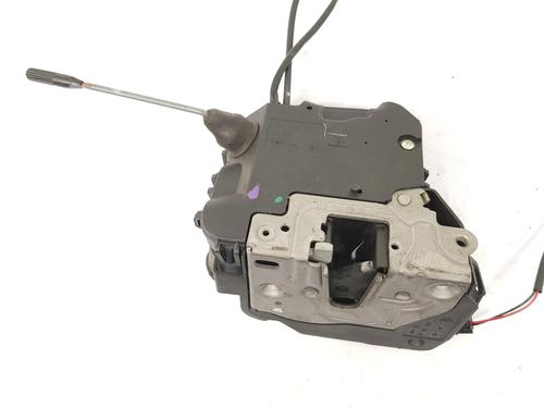 Front left lock MERCEDES-BENZ CLK (C209) CLK 200 Kompressor (209.341) | BP29839639C98 