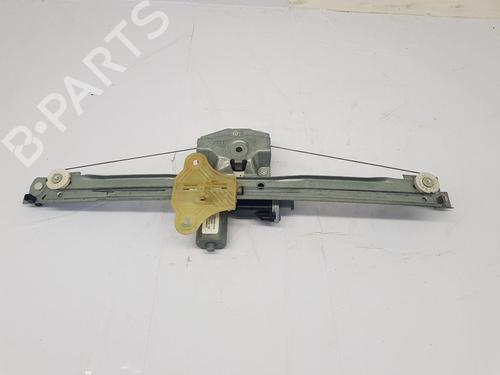 Vindusheismekanisme høyre foran Vindusheismekanisme høyre foran RENAULT CAPTUR I (J5_, H5_) 0.9 TCe 90 (90 hp) 34331914 34331914