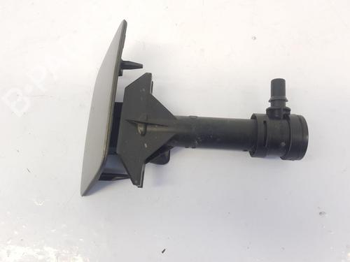 Used Headlight washer AUDI Q3 (8UB, 8UG) 2.0 TDI (150 hp) 32221589