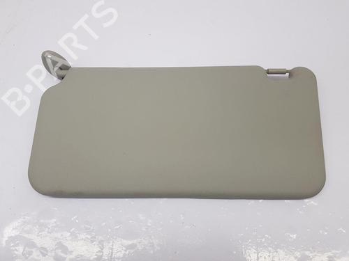 Used Right sun visor Right sun visor 38487648 38487648