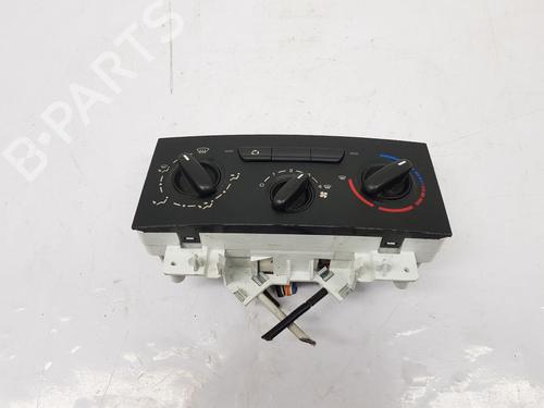 Used Climate control PEUGEOT EXPERT Van (VF3A_, VF3U_, VF3X_) 1.6 HDi 90 8V (90 hp) 30290490