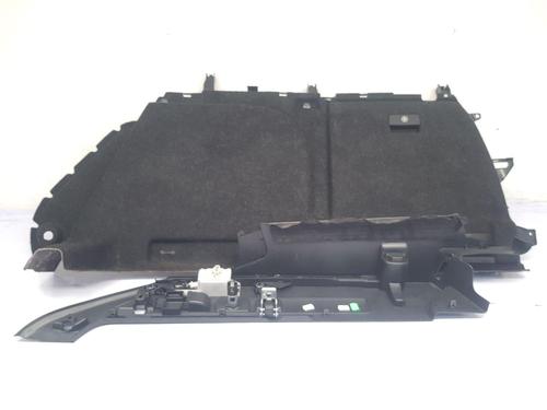 Rivestimento bagagliaio SKODA SUPERB III Estate (3V5) 2.0 TDI (150 hp) 30581201