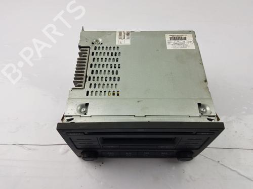 Used Radio VW POLO (9N_, 9A_) 1.2 (54 hp) 26185357