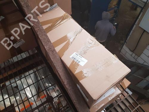 Right sideskirt BENTLEY BENTAYGA (4V1) 6.0 | BP22679484C114 