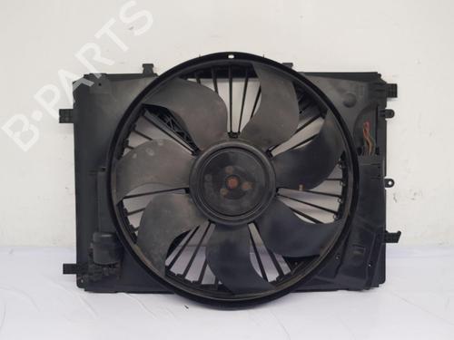 radiator-fan-mercedes-benz-e-class-w212-2009-2010-2011-2012-2013-2014-2015-2016-30628029 main image