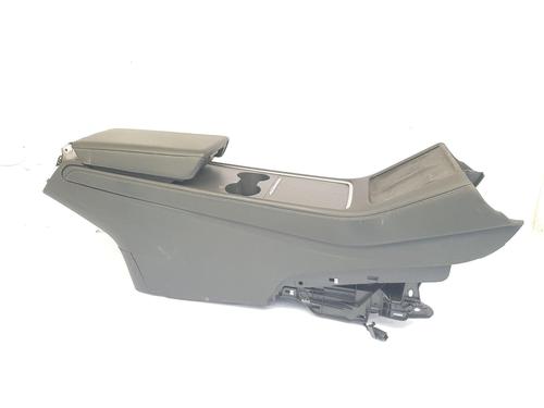 Used Armrest / Center console Armrest / Center console TESLA MODEL 3 (5YJ3) EV AWD (351 hp) 35746177 35746177