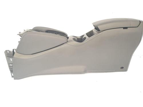 Bracciolo centrale Bracciolo centrale NISSAN QASHQAI II (J11, J11_) 1.3 DIG-T (140 hp) 37031524 37031524
