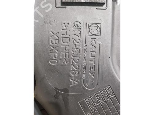 AdBlue tank LAND ROVER DISCOVERY SPORT (L550) 2.0 D 4x4 | BP30628155M85