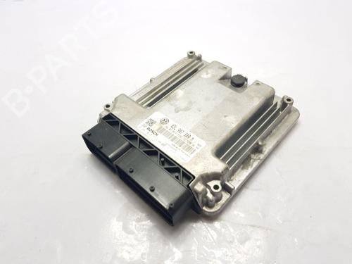 engine-control-unit-ecu-vw-transporter-t5-van-7ha-7hh-7ea-7eh-2003-31053444 main image