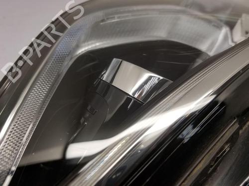 Left headlight VW GOLF VIII (CD1, DA1) 2.0 TDI | BP29316129C28 