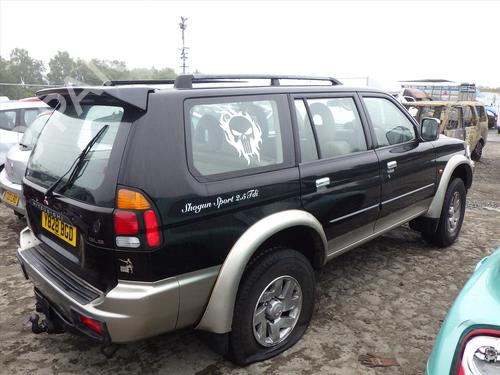 Right front window switch MITSUBISHI PAJERO SPORT I (K7_, K9_)  | BP32398226I26 