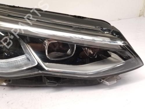 Right headlight VW GOLF VIII (CD1, DA1) 2.0 TDI | BP29927863C29