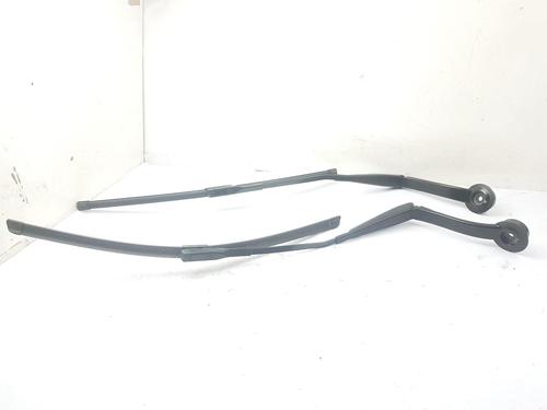 Front windshield wiper arm ASTON MARTIN VANTAGE Coupe V8 | BP36052157C143 - Image 2