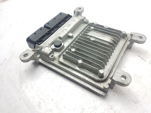 Engine control unit (ECU) MERCEDES-BENZ C-CLASS (W205) C 250 BlueTEC / d (205.008, 205.006) | BP32483884M57 