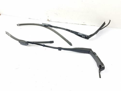 Front windshield wiper arm VOLVO XC40 (536) B4 Mild-Hybrid AWD | BP29229644C143 