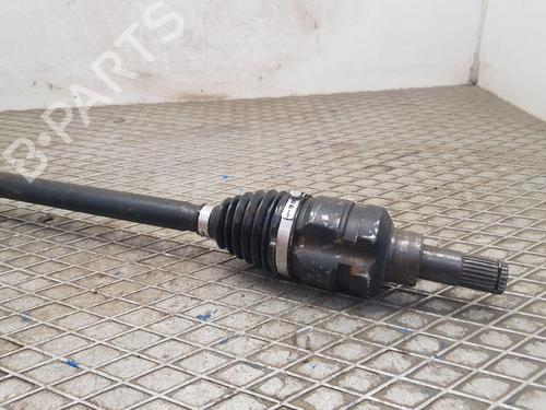 Antriebswelle links hinten TOYOTA YARIS (_P21_, _PA1_, _PH1_)  | BP29262608M40