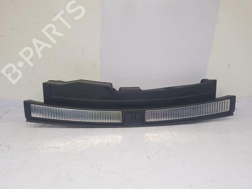 bagagerumsbekldning-vw-touareg-cr7-rc8-2017-32689091 main image