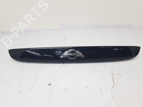 Used Tailgate handle Tailgate handle MINI MINI (F56) Cooper (136 hp) 33890039 33890039