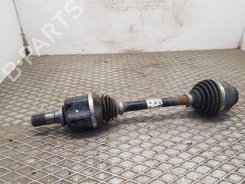 Used Left front driveshaft BMW 1 (F40) 118 d (150 hp) 26588924