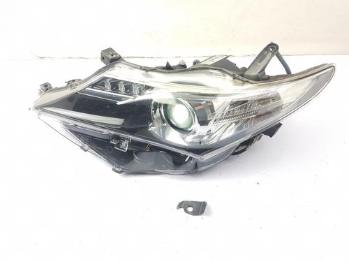 Used Left headlight TOYOTA AURIS (_E18_) 1.8 Hybrid (ZWE186_, ZWE186R) (136 hp) 32632268