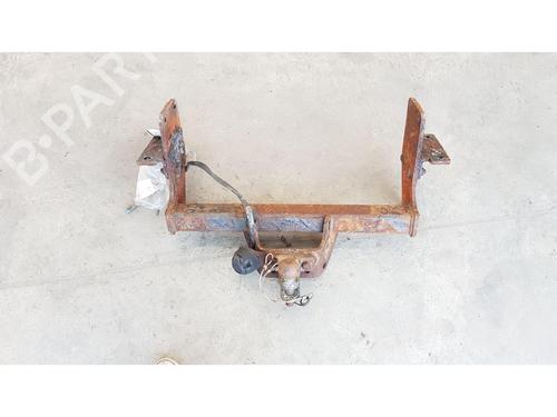 Used Tow ball/Mechanism VAUXHALL MOVANO Mk II (B) Chassis/Cab (X62) 2.3 CDTI RWD (UV, HV, EV) (125 hp) 28307752
