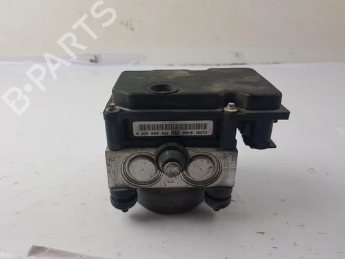 Used ABS pump VAUXHALL CORSA Mk III (D) (S07) 1.2 (L08) (80 hp) 26607522