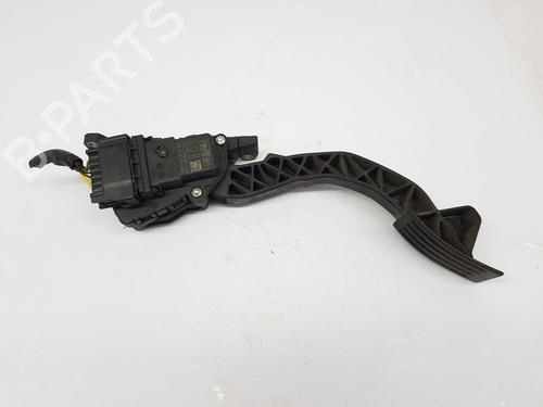 Used Pedal VOLVO C70 II Convertible (542) D5 (180 hp) 30309625