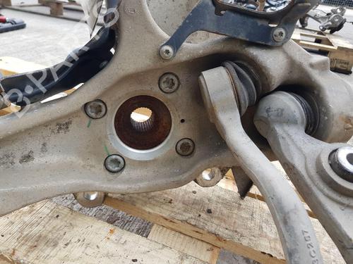 Left front steering knuckle LAND ROVER DEFENDER Station Wagon (L663)  | BP22678952M25 