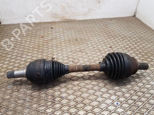 Drivaksel fortil venstre MERCEDES-BENZ A-CLASS (W176) A 200 CDI / d (176.008) (136 hp) 31282569