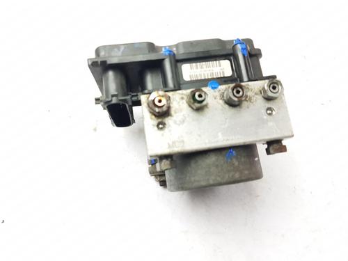Used ABS pump ABS pump RENAULT CLIO II (BB_, CB_) 1.2 (BB0A, BB0F, BB10, BB1K, BB28, BB2D, BB2H, CB0A,... (58 hp) 33130623 33130623