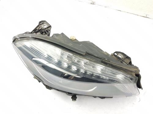 Right headlight MERCEDES-BENZ A-CLASS (W176) A 250 (176.044) | BP27392618C29 