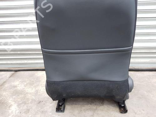 Right front seat TOYOTA COROLLA Hatchback (_E21_, _EA1_, _EH1_) 1.8 Hybrid (ZWE211, ZWE219) | BP29620591C16