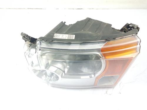 Used Left headlight LAND ROVER DISCOVERY III (L319) 2.7 TD 4x4 (190 hp) 29839621