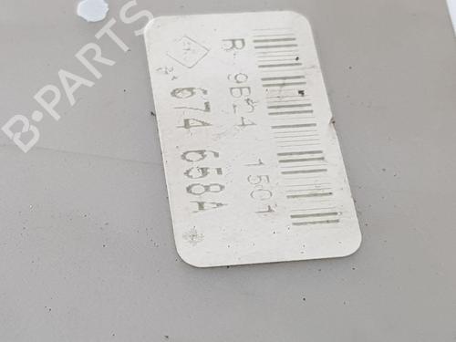 Skrzynka bezpieczników RENAULT CLIO III (BR0/1, CR0/1) 1.2 16V (BR02, BR0J, BR11, CR02, CR0J, CR11) | BP22664933E1 