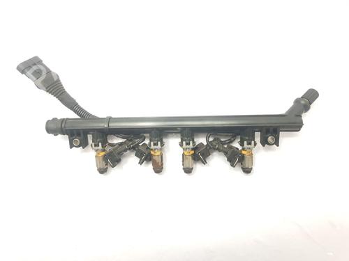 Used Injection rail FIAT 500 (312_) 1.2 (312AXA1A) (69 hp) 28612522