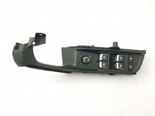 Used Right front window switch AUDI A3 Sportback (8VA, 8VF) RS3 quattro (400 hp) 27579905
