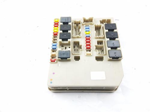 Used Fuse box RENAULT CLIO III (BR0/1, CR0/1) 1.2 (BR01, BR03, BR0E, CR0E) (78 hp) 28029253