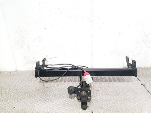 Used Tow ball/Mechanism Tow ball/Mechanism 36671167 36671167