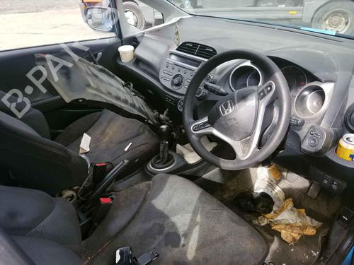 Left headlight HONDA JAZZ III (GE_, GG_, GP_, ZA_) 1.3 i (GE6, GG3, GG6) | BP29379025C28 