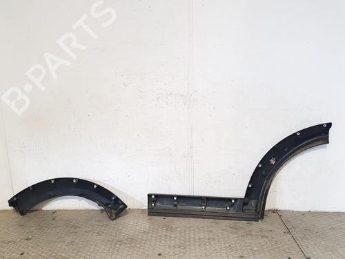 Rear right wheel arch trim LAND ROVER DISCOVERY III (L319) 2.7 TD 4x4 | BP25883539C137 