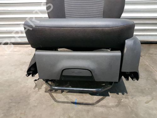 Right front seat FORD TRANSIT COURIER B460 Box Body/MPV 1.5 TDCi | BP22680133C16 
