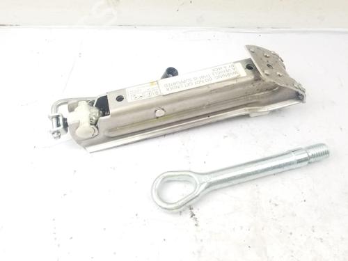 Used Jack Kit Jack Kit 38326024 38326024