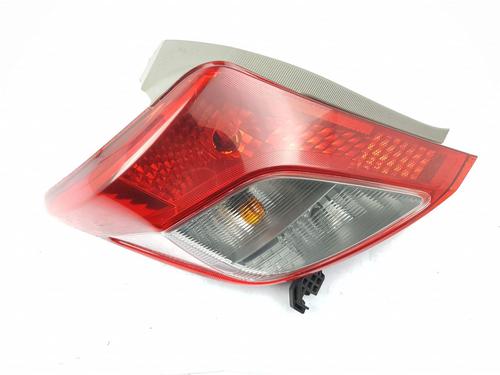 Used Left taillight TOYOTA YARIS (_P13_) 1.3 (NSP130_, NSP130) (99 hp) 28158026