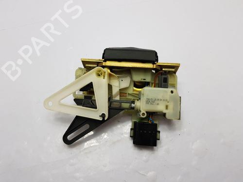 Used Tailgate lock VOLVO V70 II (285) D5 (163 hp) 30264588