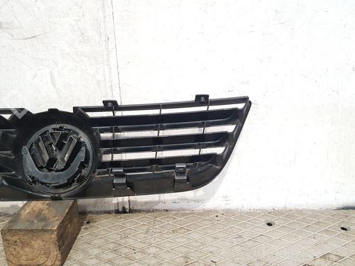 Grille VW POLO IV (9N_, 9A_) 1.4 16V | BP27305339C40 